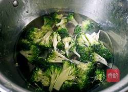 清炒西兰花的做法图解3