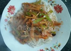 土豆丝辣椒丝拌面