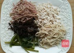降温的早晨怎么吃――一碗酸辣的胡辣汤和油饼的做法图解2