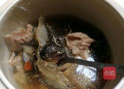 膨鱼鳃无花果炖瘦肉的做法图解7