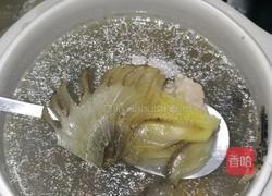 膨鱼鳃无花果炖瘦肉的做法图解6