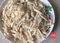 自制鸡胸肉丝小零食的做法图解1