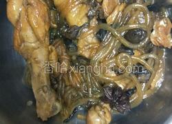 鸡腿粉条炖蘑菇