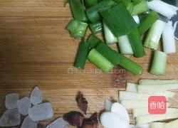 排骨炖土豆的做法图解3