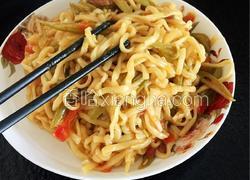 瘦肉豆角焖面