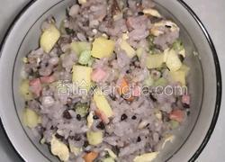 菠萝蛋炒杂粮饭