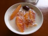 牛奶桃胶炖木瓜