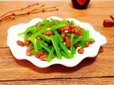 芹菜炝花生米