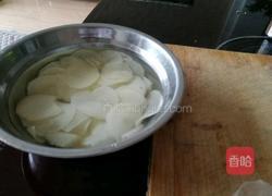 土豆玫瑰的做法图解1