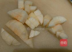 柠檬雪梨茶的做法图解1