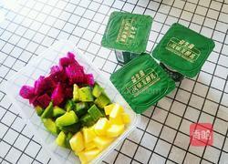 酸奶水果捞的做法图解2