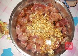 私房新鲜皮蛋瘦肉粥的做法图解4