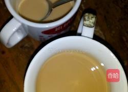 港式奶茶的做法图解3