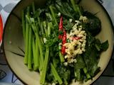 萝卜缨子凉拌菜