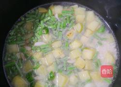豇豆土豆焖饭的做法图解7
