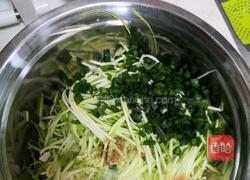 西葫芦火腿鸡蛋饼的做法图解1