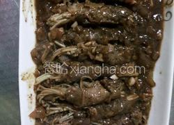 黑胡椒肥牛金针菇