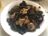 木耳香菇炒肉片