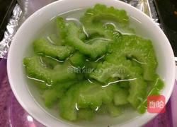 清炒苦瓜的做法图解4