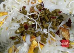 鸡蛋豆芽炒粉的做法图解5