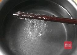 凉拌雪燕 辣辣果冻要尝吗的做法图解2