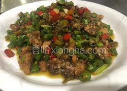 家常菜之尖椒鸡丁，勾起你的味蕾。