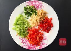 泡椒豆豉干烧鱼的做法图解3