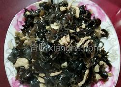 黑木耳炒肉丝