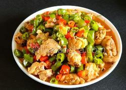 麻辣鸡翅中