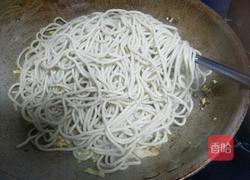辣笋炒面的做法图解6