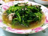 蘑菇清炒鸡毛菜