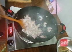 蒜苔炒肉的做法图解2