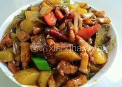 莴笋土豆胡萝卜烧五花肉