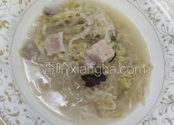 五花肉炖酸菜