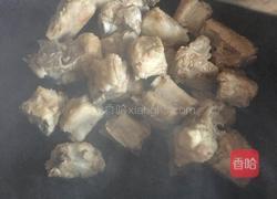 玉米排骨汤的做法图解9