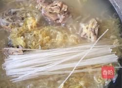 大骨酸菜粉条的做法图解6