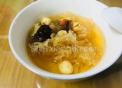 红枣银耳莲子羹
