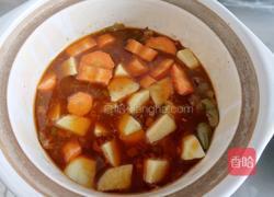 土豆烧牛腩的做法图解7