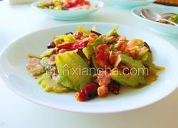 五花肉炒苦瓜片