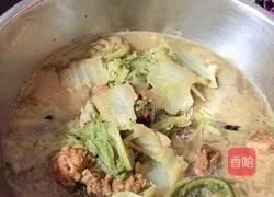 手撕白菜炖酥肉的做法图解7