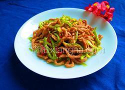 新文美食 尖椒肉丝
