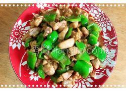 酱爆辣子鸡丁