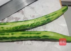 凉拌黄瓜的做法图解1
