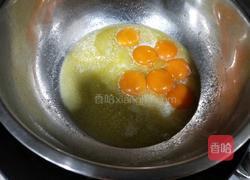 纸杯小蛋糕的做法图解5