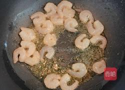 金汤虾仁豆腐羹的做法图解8