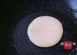 快手香蕉松饼的做法图解3