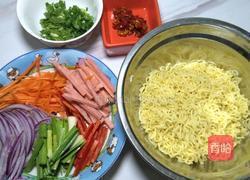 香辣炒面的做法图解4
