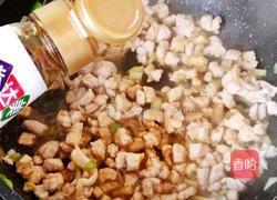 辣味榆钱炒肉的做法图解10