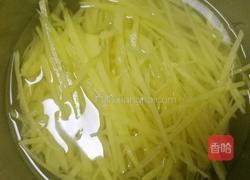 凉拌土豆丝的做法图解1