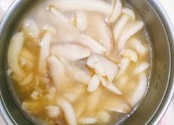 五分钟就能做好的菌菇汤 宝宝辅食营养食谱菜谱